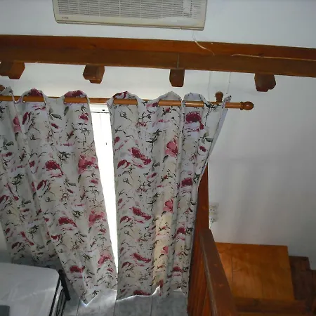 Nyaraló σαραντησ μαρκόπουλος