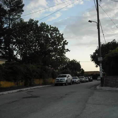 σαραντησ μαρκόπουλος Feriehus Lakíthra