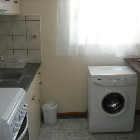 Feriehus σαραντησ μαρκόπουλος *