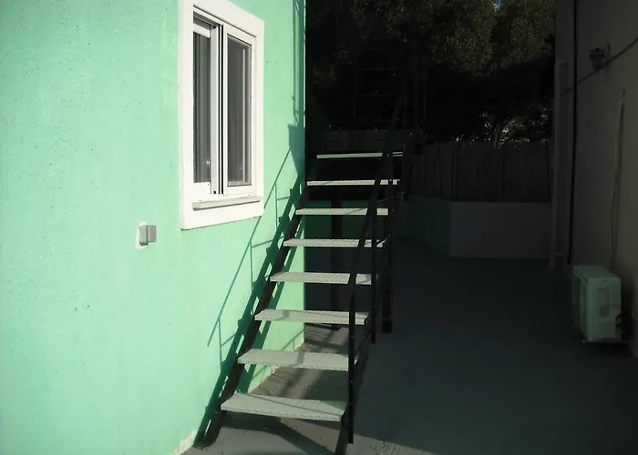 σαραντησ μαρκόπουλος Hébergement de vacances *