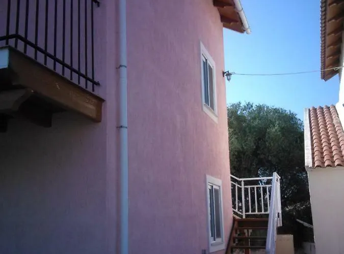 σαραντησ μαρκόπουλος *