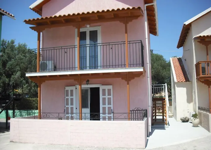 σαραντησ μαρκόπουλος Hébergement de vacances Lakíthra