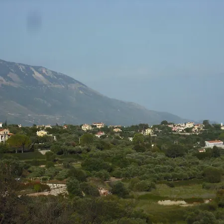 度假居 σαραντησ μαρκόπουλος *