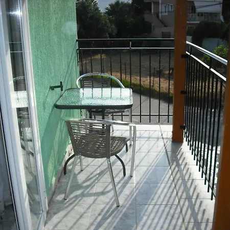 度假居 σαραντησ μαρκόπουλος Lakíthra